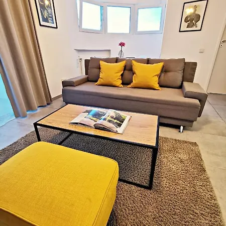 Lägenhet Uptown Luxury Bukarest